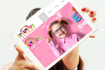 �Ͻ�ѧ��׹���Ӣ��